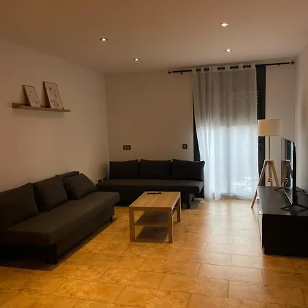 Apartmán Duplex Amb Terrassa Al Centre De *