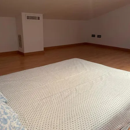 Duplex Amb Terrassa Al Centre De * Vidreres